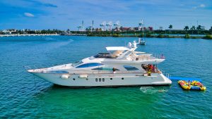 80' Azimut Miami Yacht Party Rental