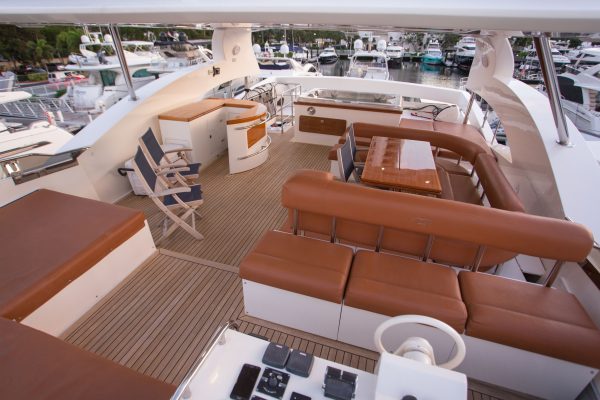 86' Aicon Miami yacht rental